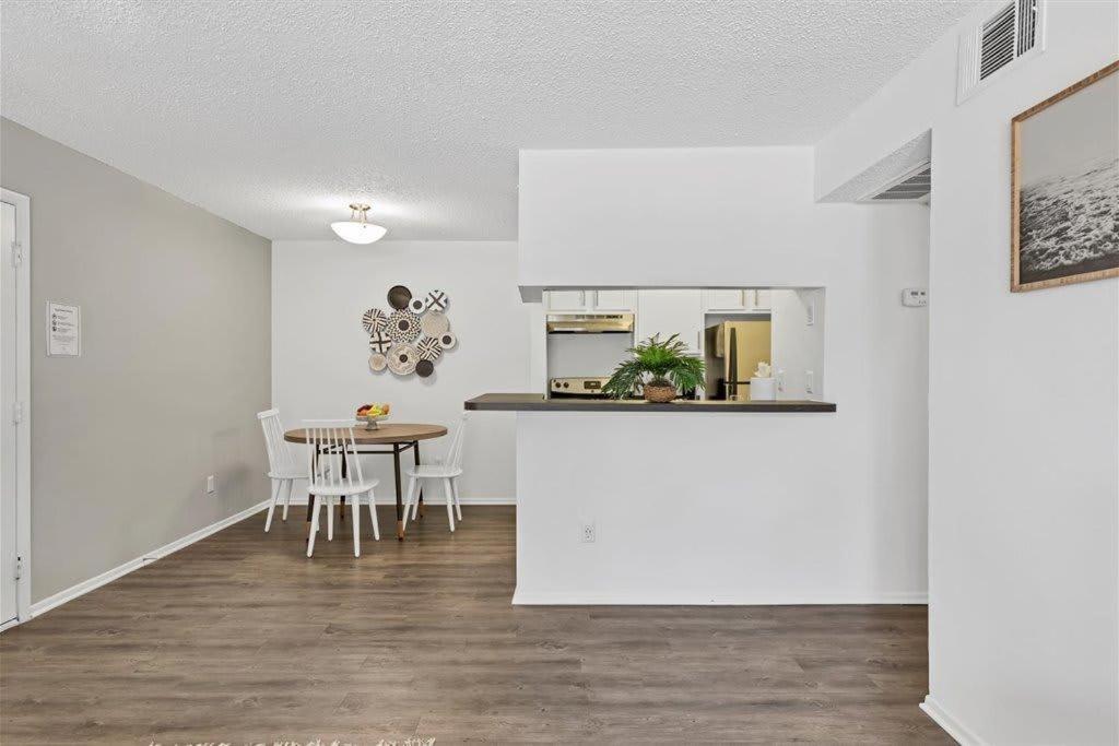 Special Apartment 1Br With Gym And Parking Bradenton Eksteriør billede
